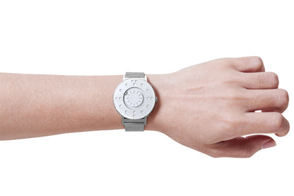 EUTOUR 2025 Magnetic Watch – Digital Men's – detail view